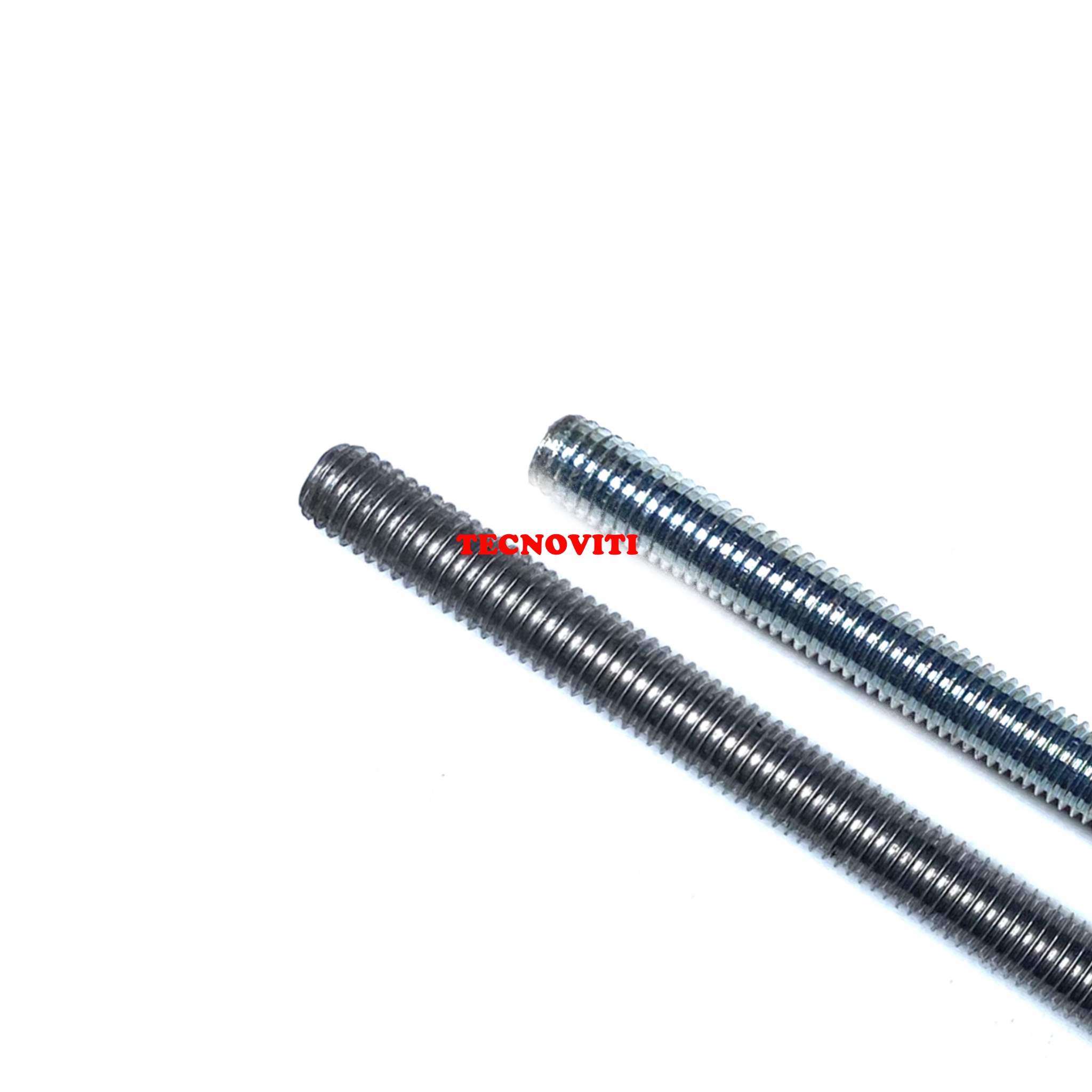 Barra filettata (lunghezza mm. 1000) con filetto sinistrorso e passo metrico. DIN 956